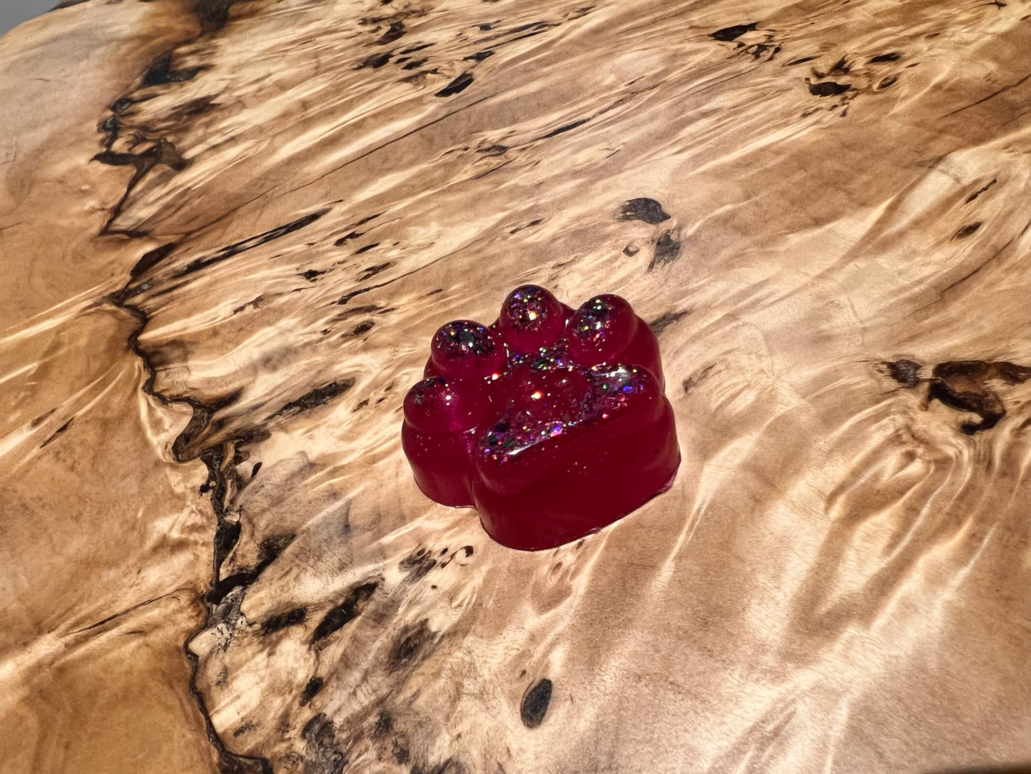 Resin Paddy Paw