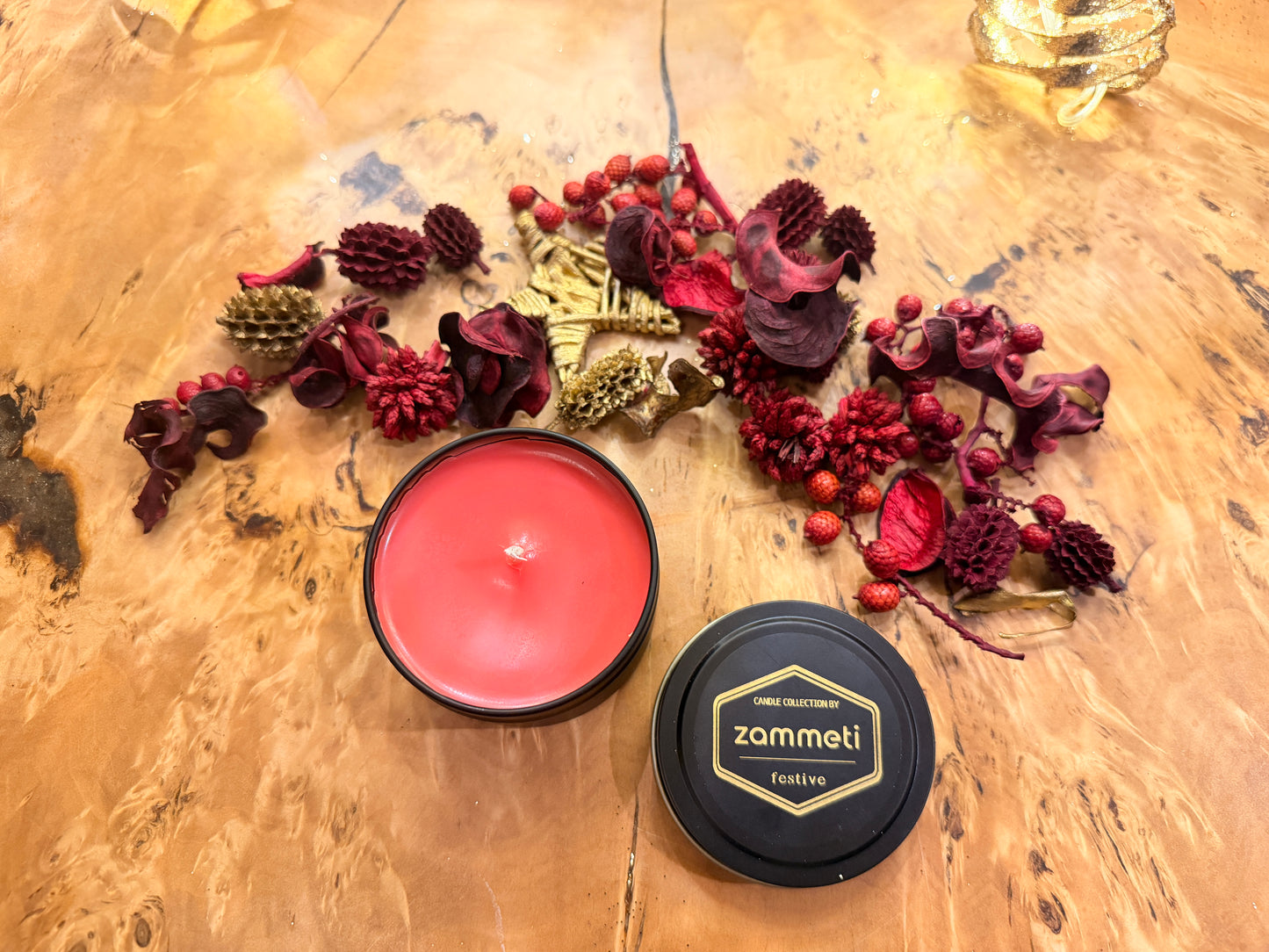 Zammeti Candle Collection - Christmas Tree Red 100g