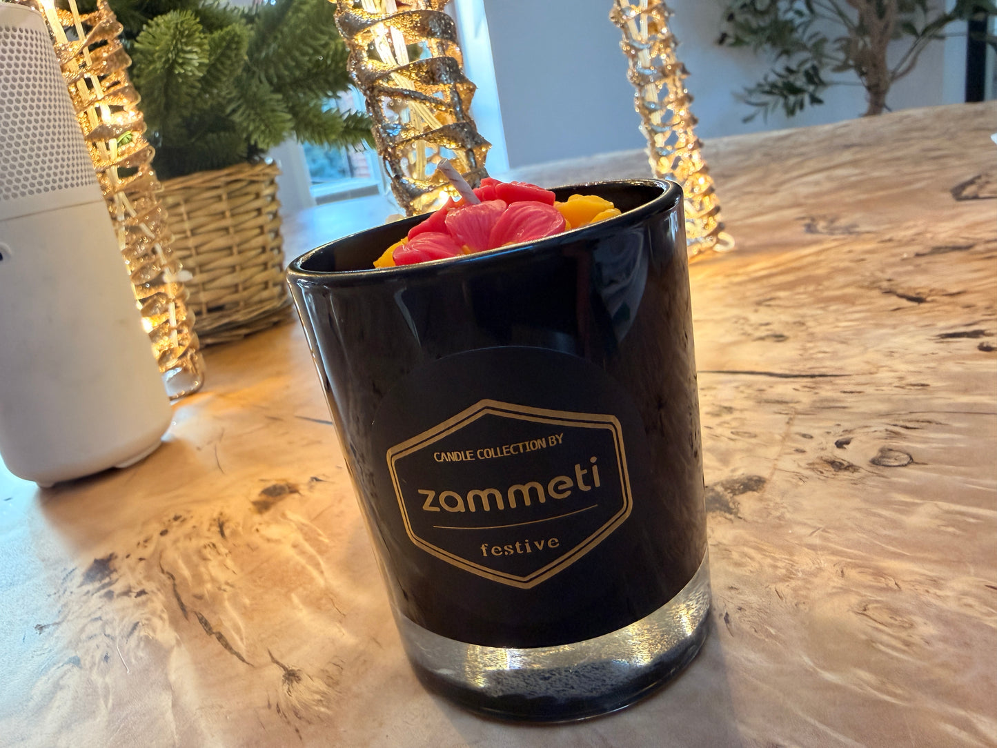 Zammeti Candle Collection - Christmas Tree Red with Red & Yellow Flower