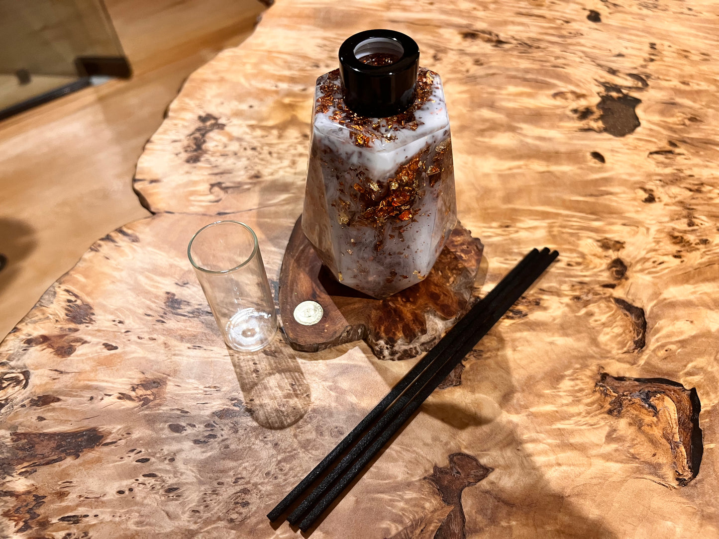 Resin Diffuser Gold Flake Galaxy