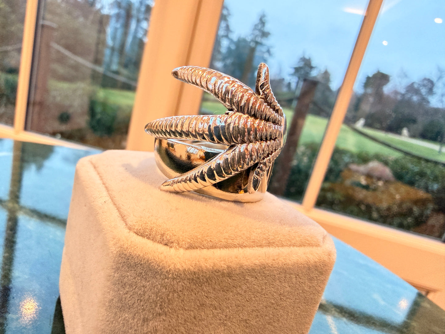 Vintage EPNS Sheffield Claw Sugar Tong Ring