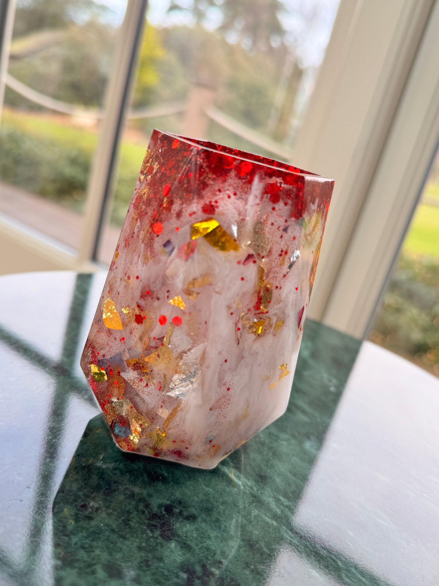 Christmas Tinsel Pot  (Red Rim)