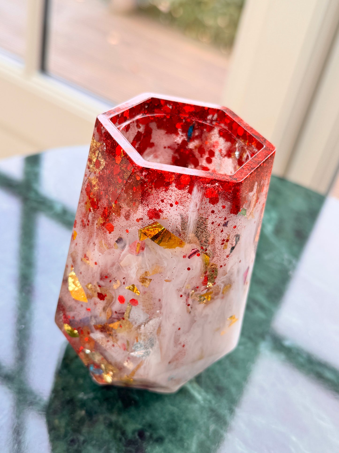 Christmas Tinsel Pot  (Red Rim)