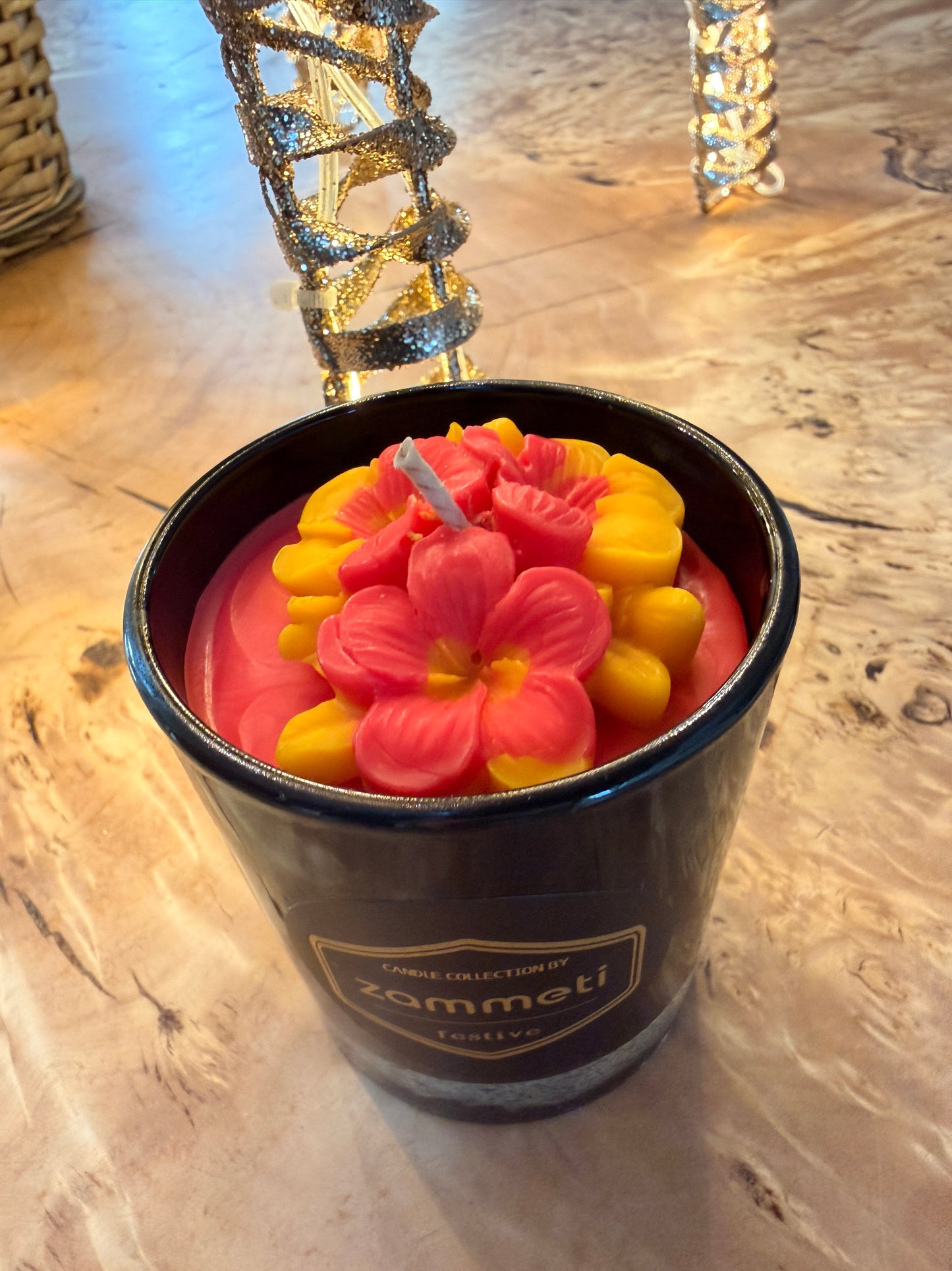 Zammeti Candle Collection - Christmas Tree Red with Red & Yellow Flower